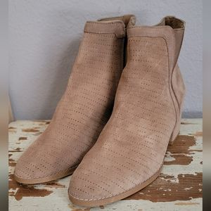 Splendid Ankle Booties